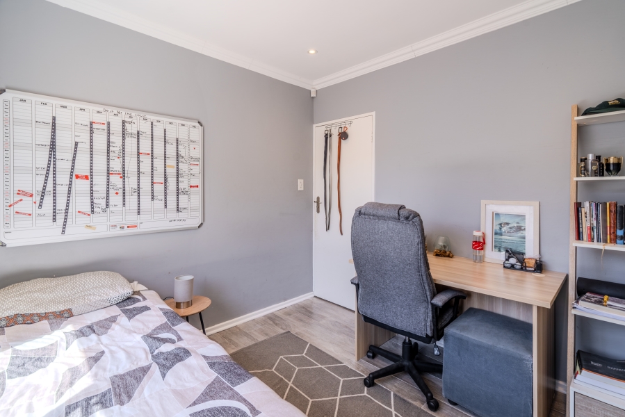 3 Bedroom Property for Sale in Silverglade Western Cape